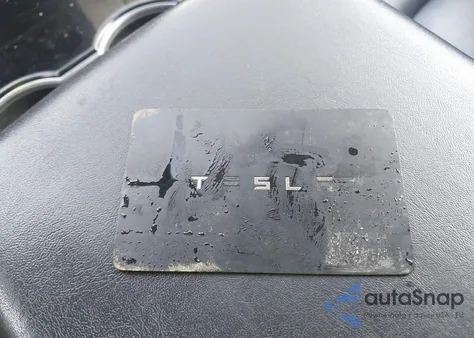 2020 Tesla Model 3 Standard Range Plus Rear-Wheel Drive/Standard Range Rear-Wheel Drive из США, поврежденный, VIN 5YJ3E1EA3LF612799